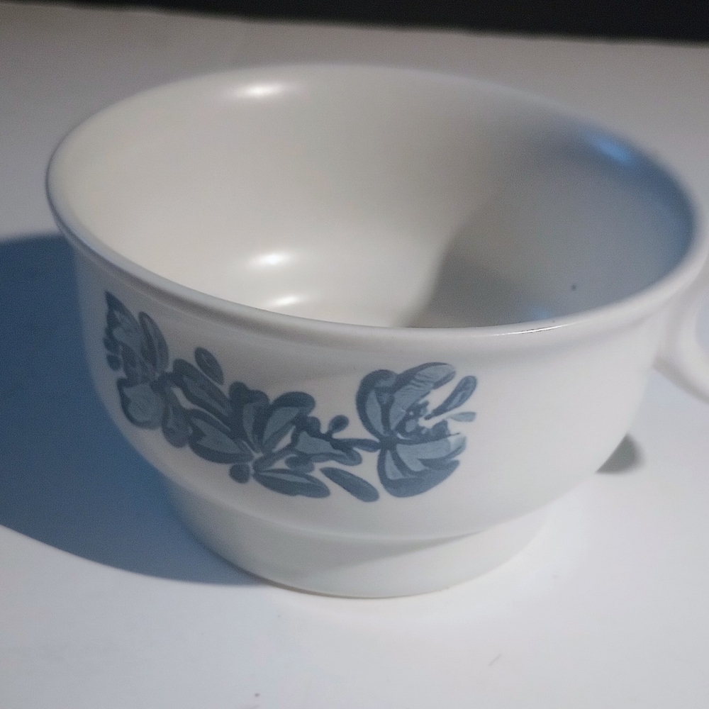 Vintage False Craft Small Soup Coffee Mug Blue Floral Stoneware Us
